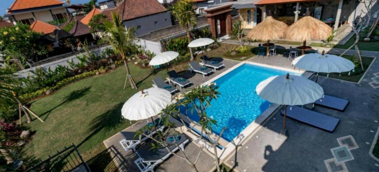 D Anyar Stay And Surf Canggu Exteriör bild